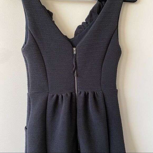Anthropologie-Maeve Ruffled Ottoman Ribbed V Neck Black Dress (Size:XS) - Picture 9 of 14